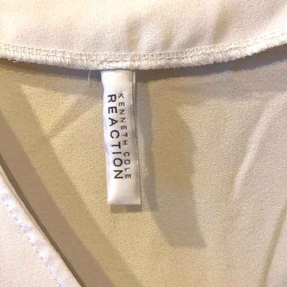 White Kenneth Cole V Neck Tunic laser cut detail l - Picture 3 of 6